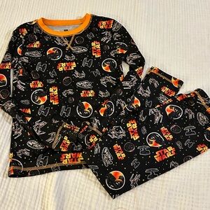 ClimateRight Star Wars boys sz M tagless layering sleepwear with thumb holes EUC